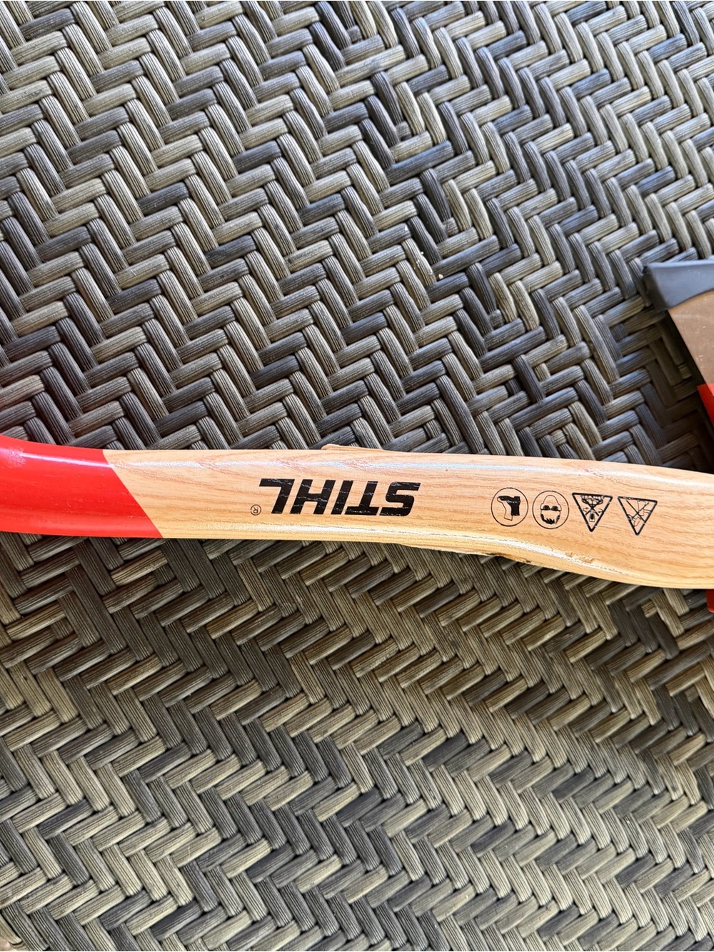 STIHL Red and Natural Wood Splitting Maul - Heavy-Duty Outdoor Tool